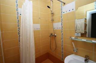 Гостиница Благодать Белокуриха Мансарда комфорт 4+2-2